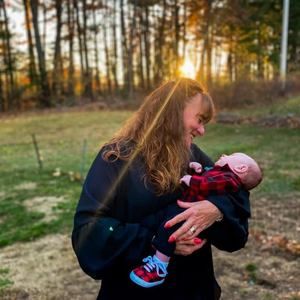 Meet your Posher, Debbie